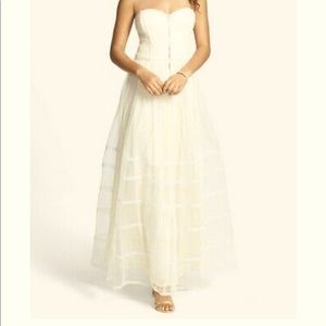 New Betsey Johnson sequin gown tulle ivory size 8